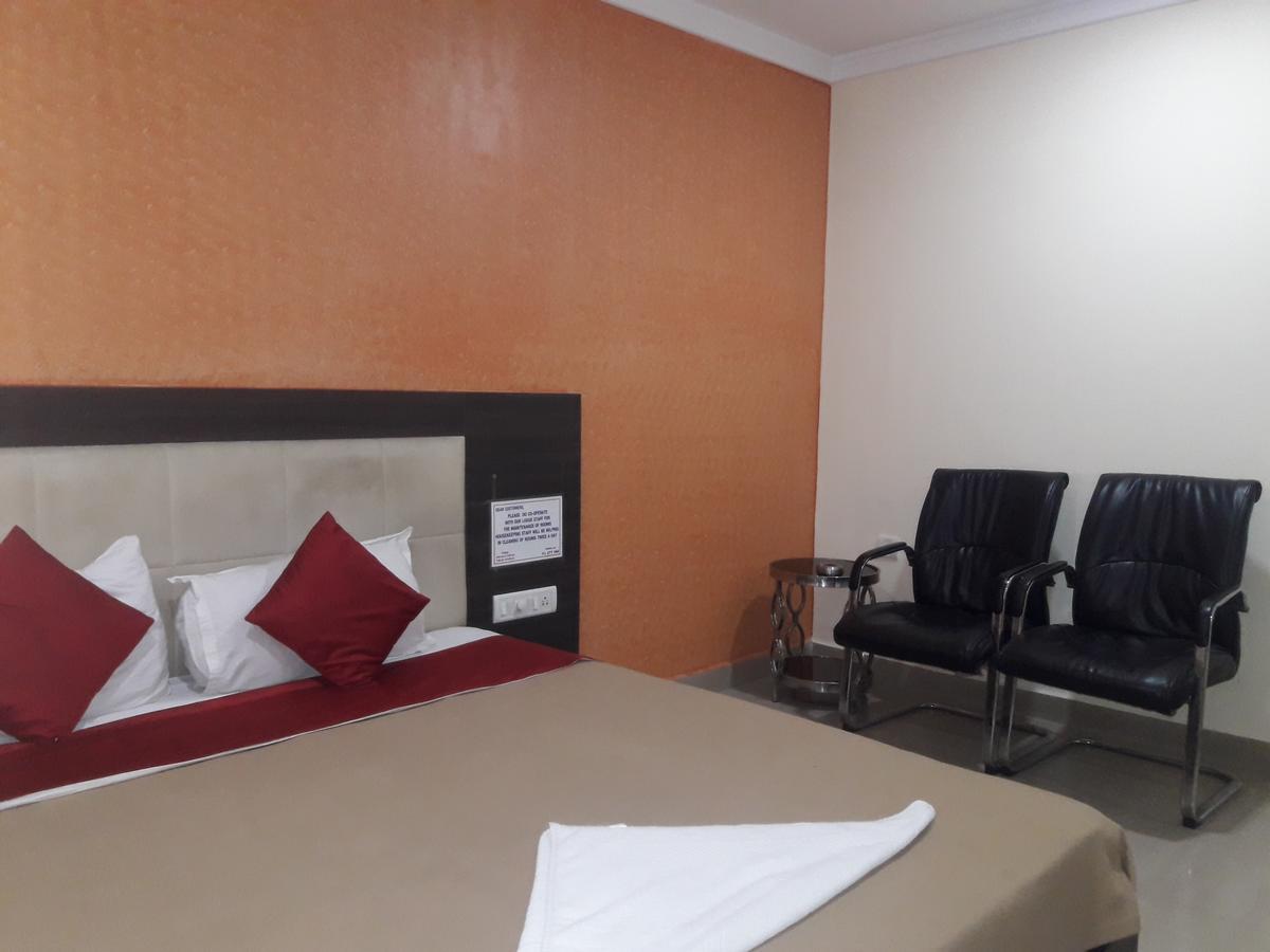 Vijaya Lakshmi Residency Hotell Bangalore Exteriör bild